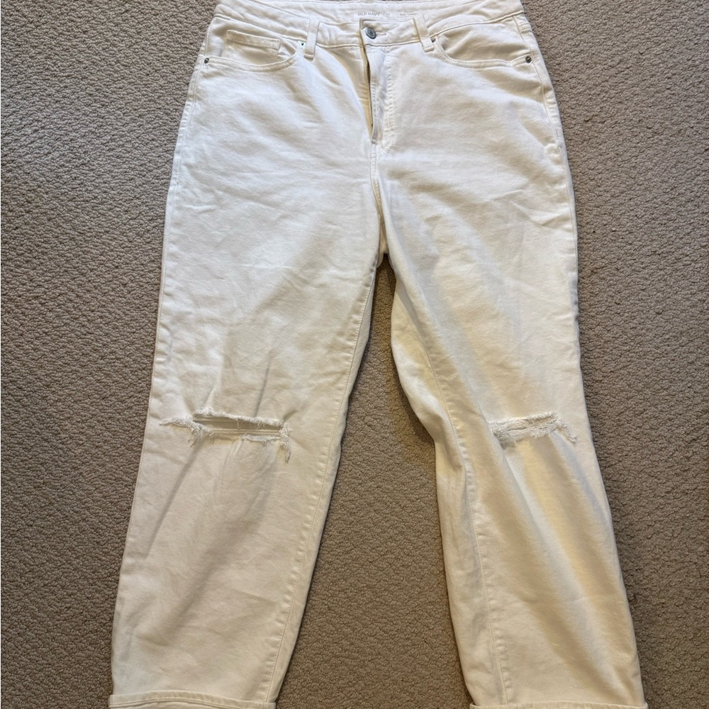Old Navy White Boyfriend Jeans Relaxed Fit